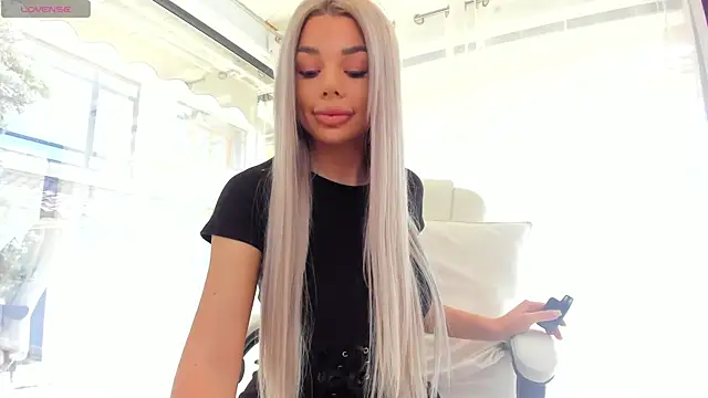 Russian Ava online show from 04/12/26, 09:23