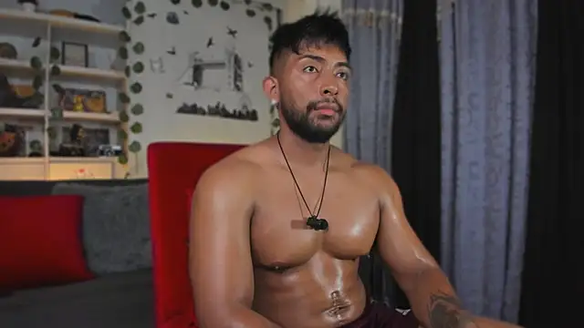 Couple muscle1 online show from 11/25/25, 08:31