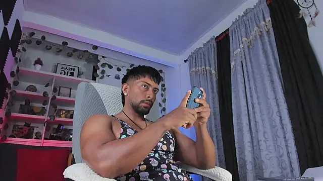 Couple muscle1 online show from 03/12/26, 08:24