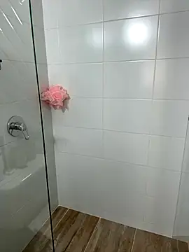 Eva Gonzalez online show from 10/12/25, 03:35