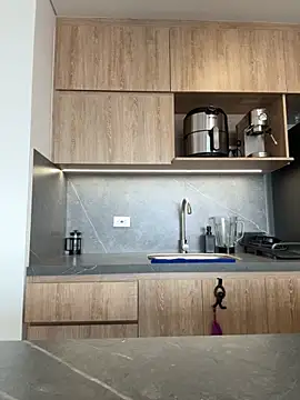 Eva Gonzalez online show from 10/26/25, 01:44