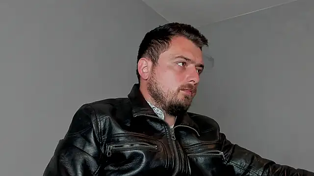 Snapshot of Master_Mark_Wayne chatting on 10/20/25, 12:24 Master Mark Wayne online show from 10/20/25, 12:24