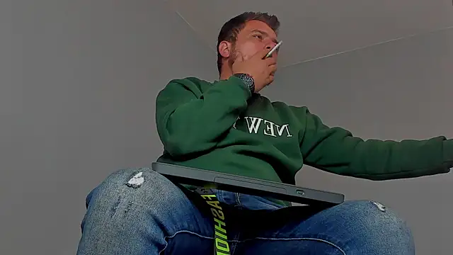 Snapshot of Master_Mark_Wayne chatting on 11/03/25, 12:09 Master Mark Wayne online show from 11/03/25, 12:09