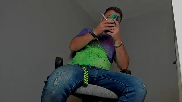 Snapshot of Master_Mark_Wayne chatting on 11/05/25, 07:50 Master Mark Wayne online show from 11/05/25, 07:50