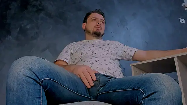 Snapshot of Master_Mark_Wayne chatting on 04/03/26, 10:43 Master Mark Wayne online show from 04/03/26, 10:43