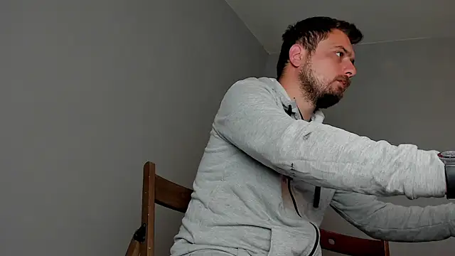 Snapshot of Master_Mark_Wayne chatting on 10/22/25, 06:07 Master Mark Wayne online show from 10/22/25, 06:07