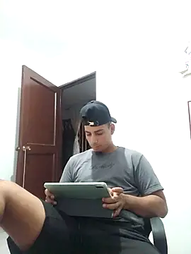 bonehur online show from 04/19/26, 04:46