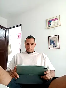 bonehur online show from 04/16/26, 09:26