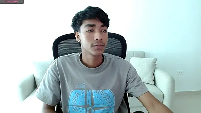 Tyler prince online show from 11/17/25, 08:46