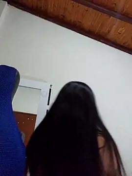 anny vittar online show from 11/18/25, 05:11