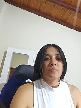 Snapshot of anny_vittar chatting on 09/17/25, 04:14 anny vittar online show from 09/17/25, 04:14