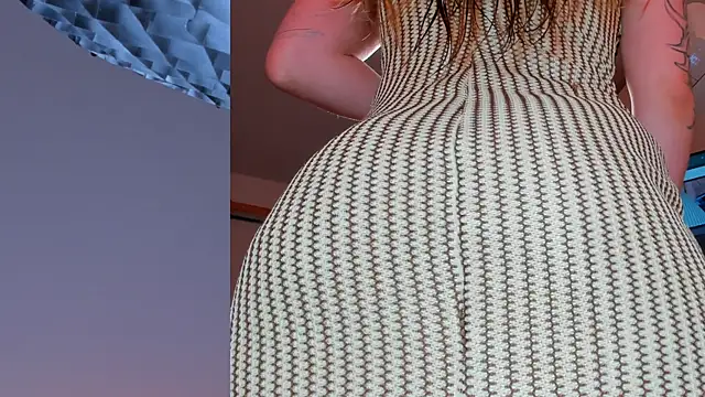 Siouxsie cenobite online show from 03/27/26, 11:11