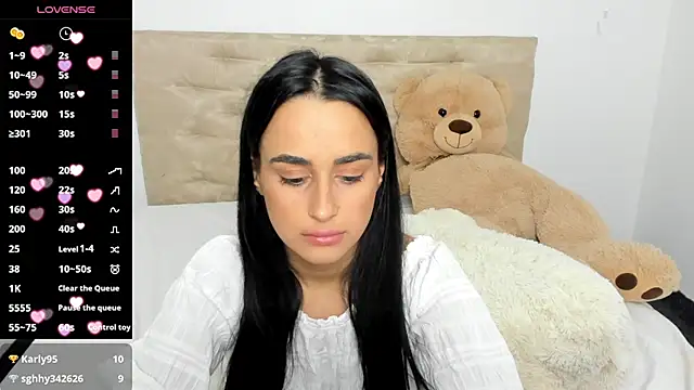 DarcieJane online show from 12/06/24, 01:13