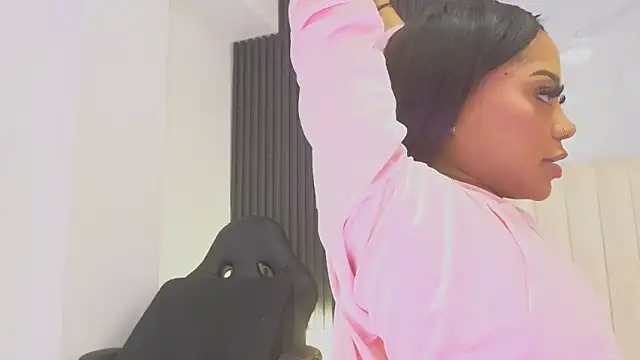 Madiee Rhea online show from 03/18/26, 07:59