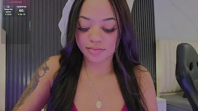 Madiee Rhea online show from 04/14/26, 07:57