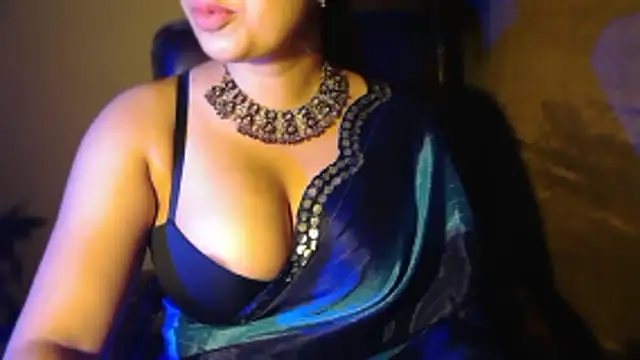 urvashihott online show from 01/17/26, 05:38