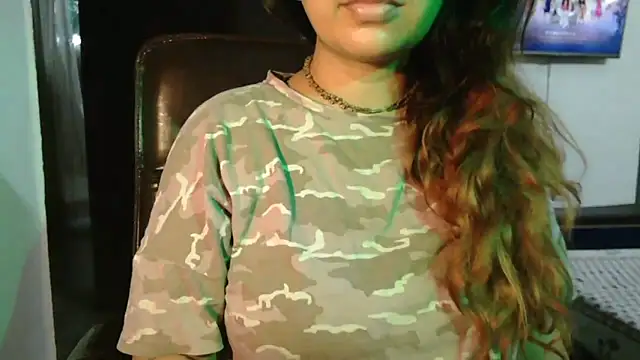 urvashihott online show from 09/11/25, 09:09