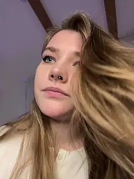 Snapshot of Holy_Tereza chatting on 01/21/25, 09:46 Holy Tereza online show from 01/21/25, 09:46
