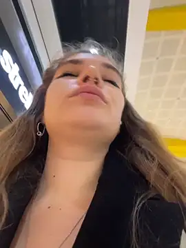 Snapshot of Holy_Tereza chatting on 02/27/26, 03:23 Holy Tereza online show from 02/27/26, 03:23