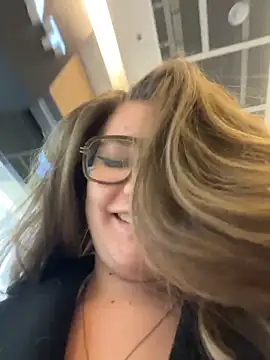 Holy Tereza online show from 04/04/26, 04:57