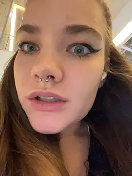 Snapshot of Holy_Tereza chatting on 02/04/26, 03:51 Holy Tereza online show from 02/04/26, 03:51