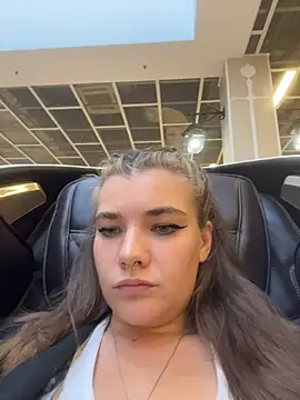 Snapshot of Holy_Tereza chatting on 07/10/26, 03:23 Holy Tereza online show from 07/10/26, 03:23
