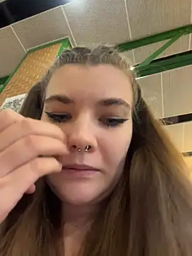 Snapshot of Holy_Tereza chatting on 02/24/26, 03:46 Holy Tereza online show from 02/24/26, 03:46