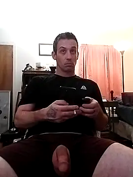 Snapshot of hotcd89 chatting on 11/18/25, 09:01 hotcd89 online show from 11/18/25, 09:01