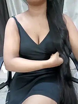 Snapshot of Disha_33 chatting on 11/11/25, 01:00 Disha 33 online show from 11/11/25, 01:00