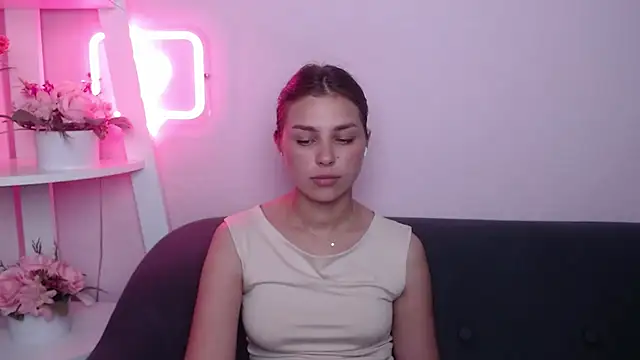Snapshot of MilanaAngelAs chatting on 06/29/26, 10:15 MilanaAngelAs online show from 06/29/26, 10:15