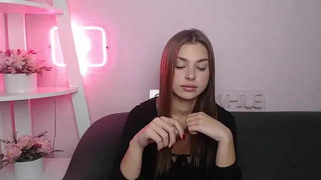 MilanaAngelAs online show from 10/13/25, 08:32