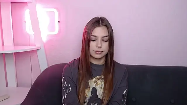 MilanaAngelAs online show from 02/16/26, 05:50