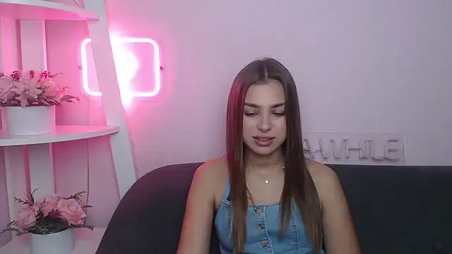 MilanaAngelAs online show from 11/03/25, 05:45