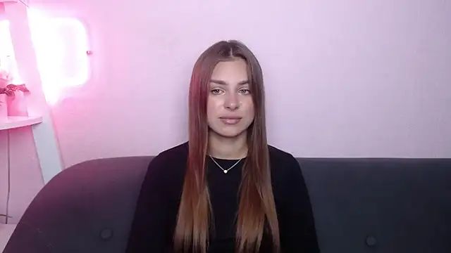 Snapshot of MilanaAngelAs chatting on 07/12/26, 04:46 MilanaAngelAs online show from 07/12/26, 04:46
