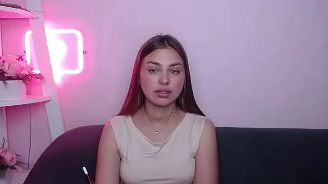 Snapshot of MilanaAngelAs chatting on 06/29/26, 04:52 MilanaAngelAs online show from 06/29/26, 04:52