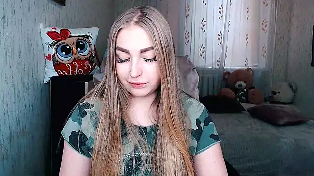 Snapshot of _KittyBoo chatting on 02/12/26, 08:03 KittyBoo online show from 02/12/26, 08:03