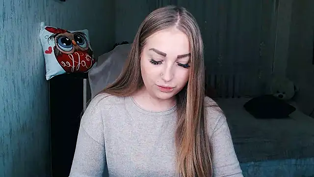 Snapshot of _KittyBoo chatting on 12/23/25, 05:51 KittyBoo online show from 12/23/25, 05:51