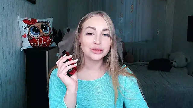  KittyBoo online show from 11/30/25, 08:15