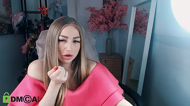 Snapshot of _KittyBoo chatting on 01/03/25, 02:10 KittyBoo online show from 01/03/25, 02:10