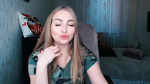 Snapshot of _KittyBoo chatting on 01/08/26, 08:20 KittyBoo online show from 01/08/26, 08:20