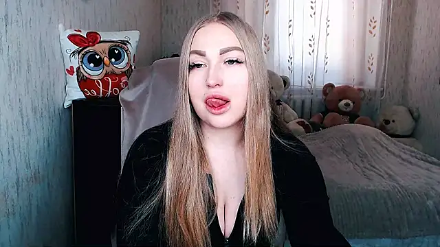 Snapshot of _KittyBoo chatting on 02/25/26, 07:30 KittyBoo online show from 02/25/26, 07:30