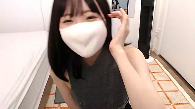 Snapshot of _mi_tsu_ki_ chatting on 09/13/25, 07:03 mi tsu ki online show from 09/13/25, 07:03