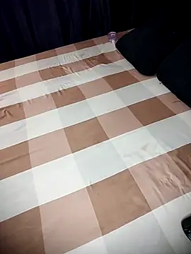 Snapshot of KikiLovesD chatting on 09/16/25, 10:38 KikiLovesD online show from 09/16/25, 10:38