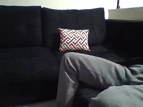 Snapshot of KikiLovesD chatting on 12/31/24, 08:34 KikiLovesD online show from 12/31/24, 08:34