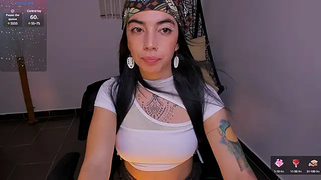 Nina-monroe online show from 01/22/25, 09:32