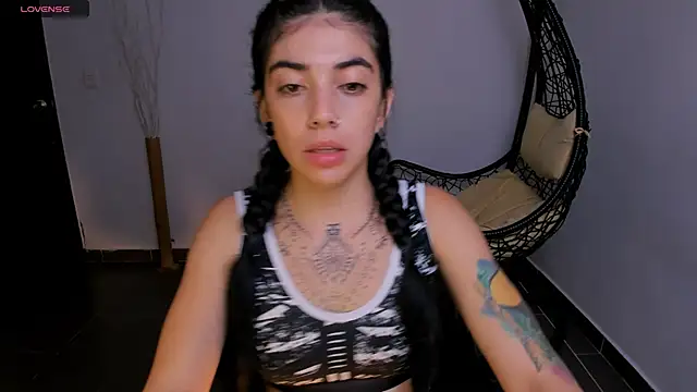 Nina-monroe online show from 03/11/25, 11:15