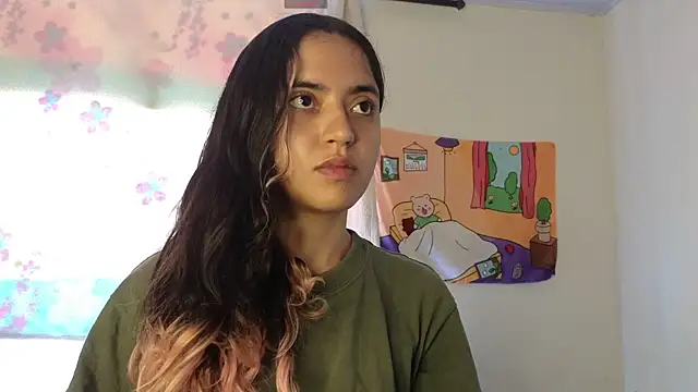 ViolettaSummer online show from 01/13/25, 03:26