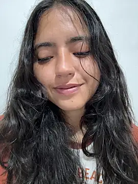 ViolettaSummer online show from 02/01/26, 12:58