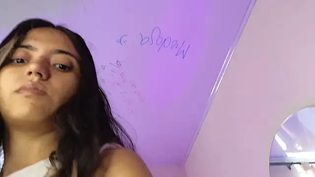 ViolettaSummer online show from 02/01/25, 05:58