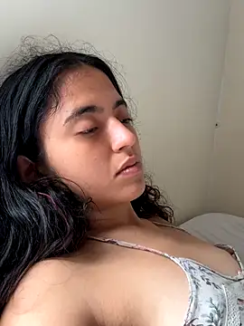 ViolettaSummer online show from 11/30/25, 03:35